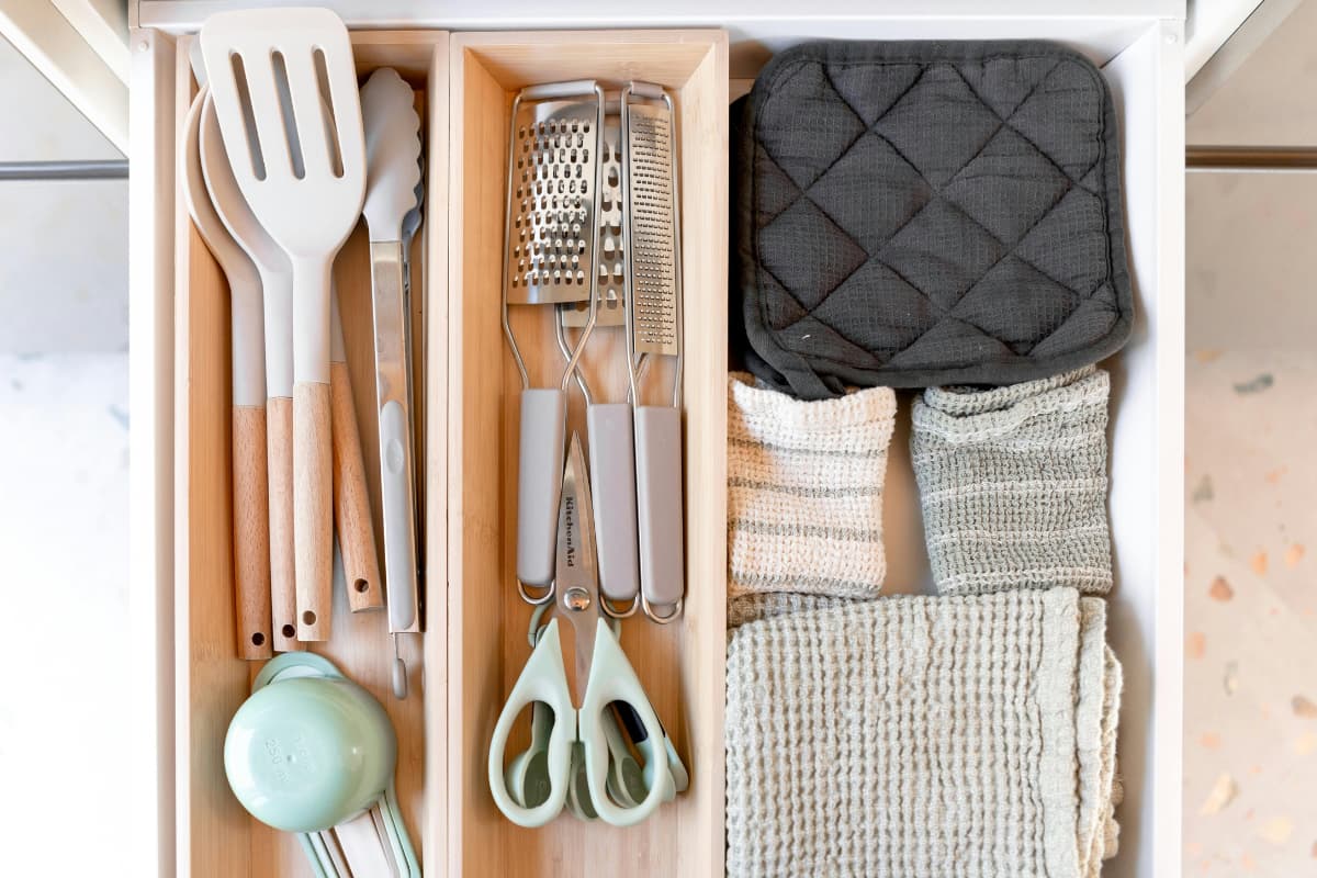 How to Start Organizing Your Home When You Feel Overwhelmed